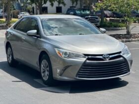 Toyota Camry  LE 2017