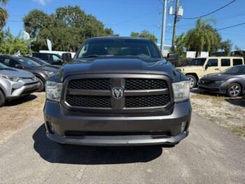 RAM 1500 express 5.7 EMI