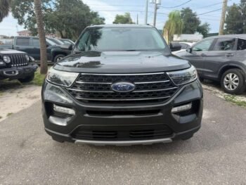 Ford Explorer XLT 2021